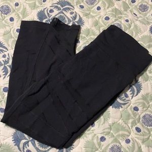 Lululemon wonder under leggings 28”